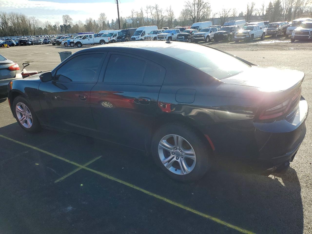 2020 DODGE CHARGER SXT photo 2