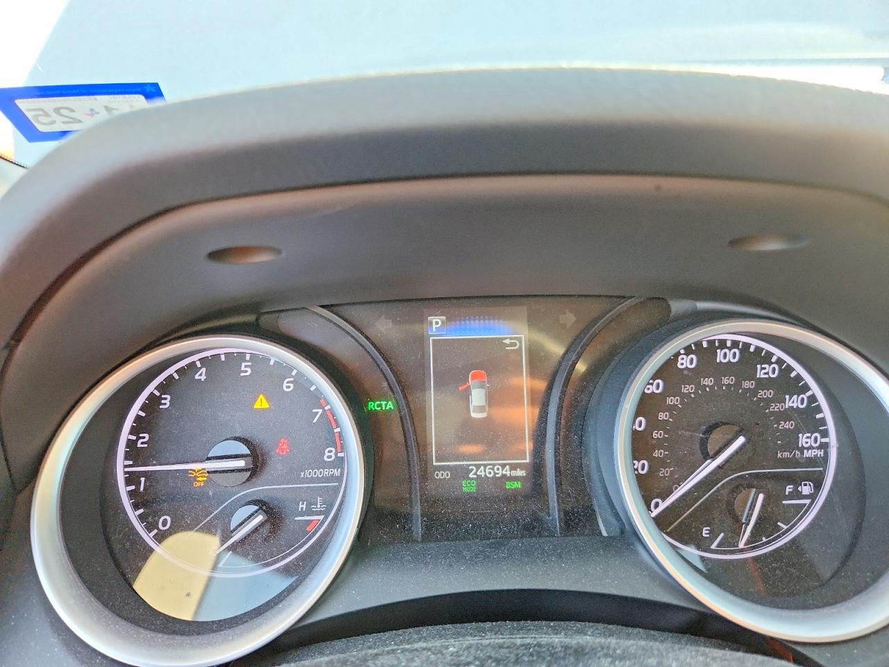 2024 TOYOTA CAMRY LE photo 9