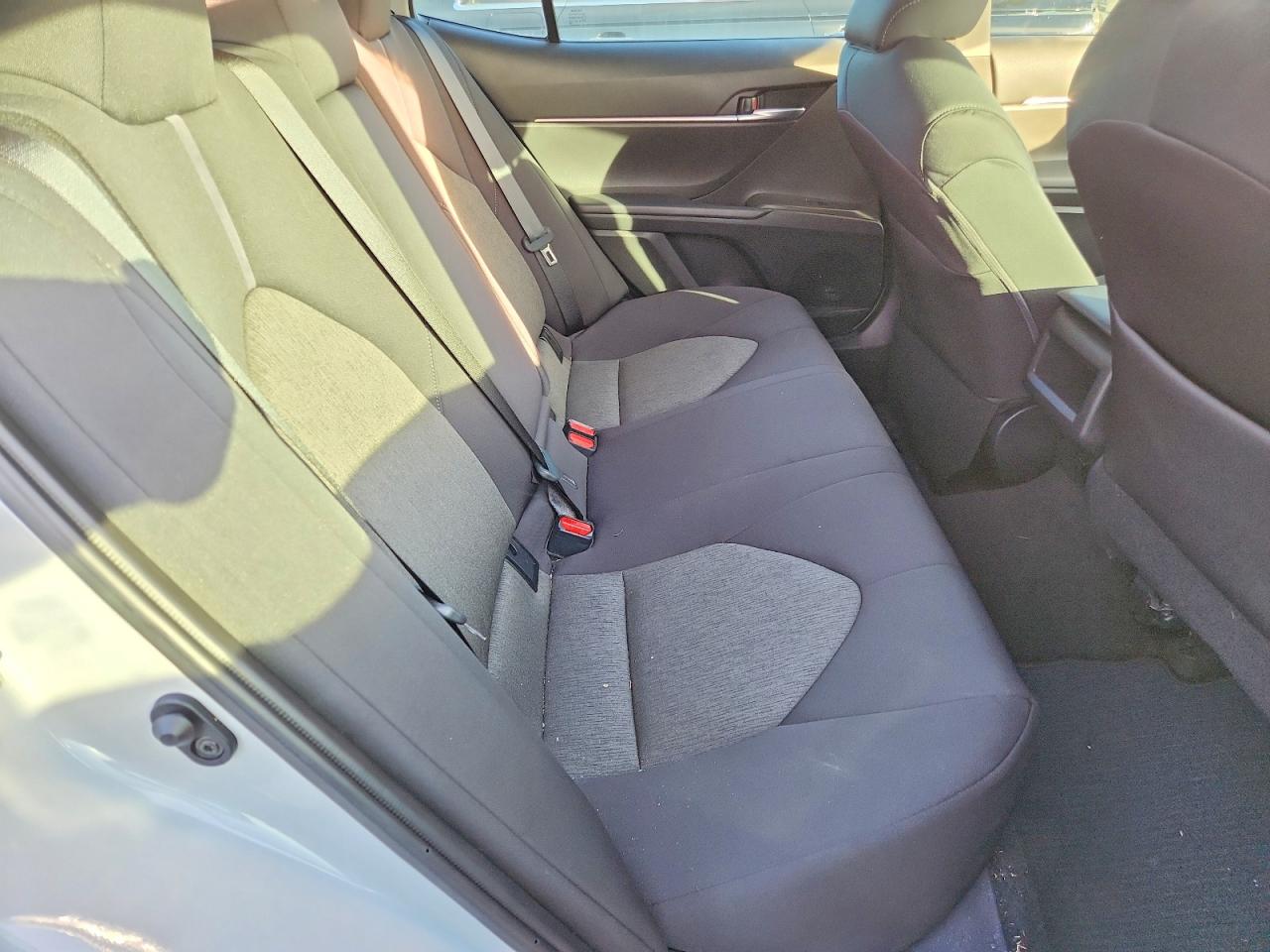 2024 TOYOTA CAMRY LE photo 10