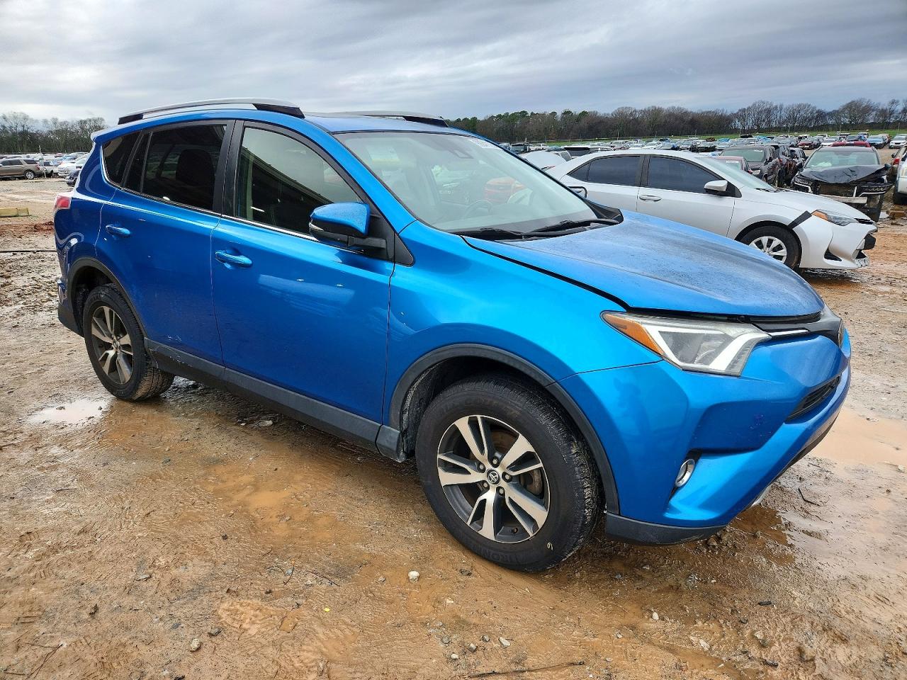 2018 TOYOTA RAV4 ADVENTURE photo 4