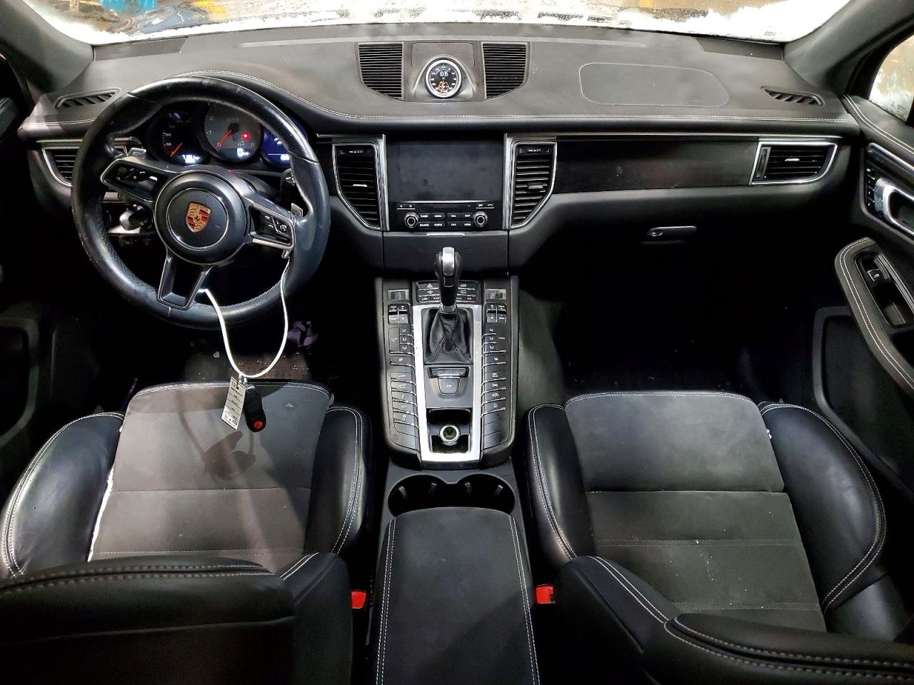 2018 PORSCHE MACAN GTS photo 8