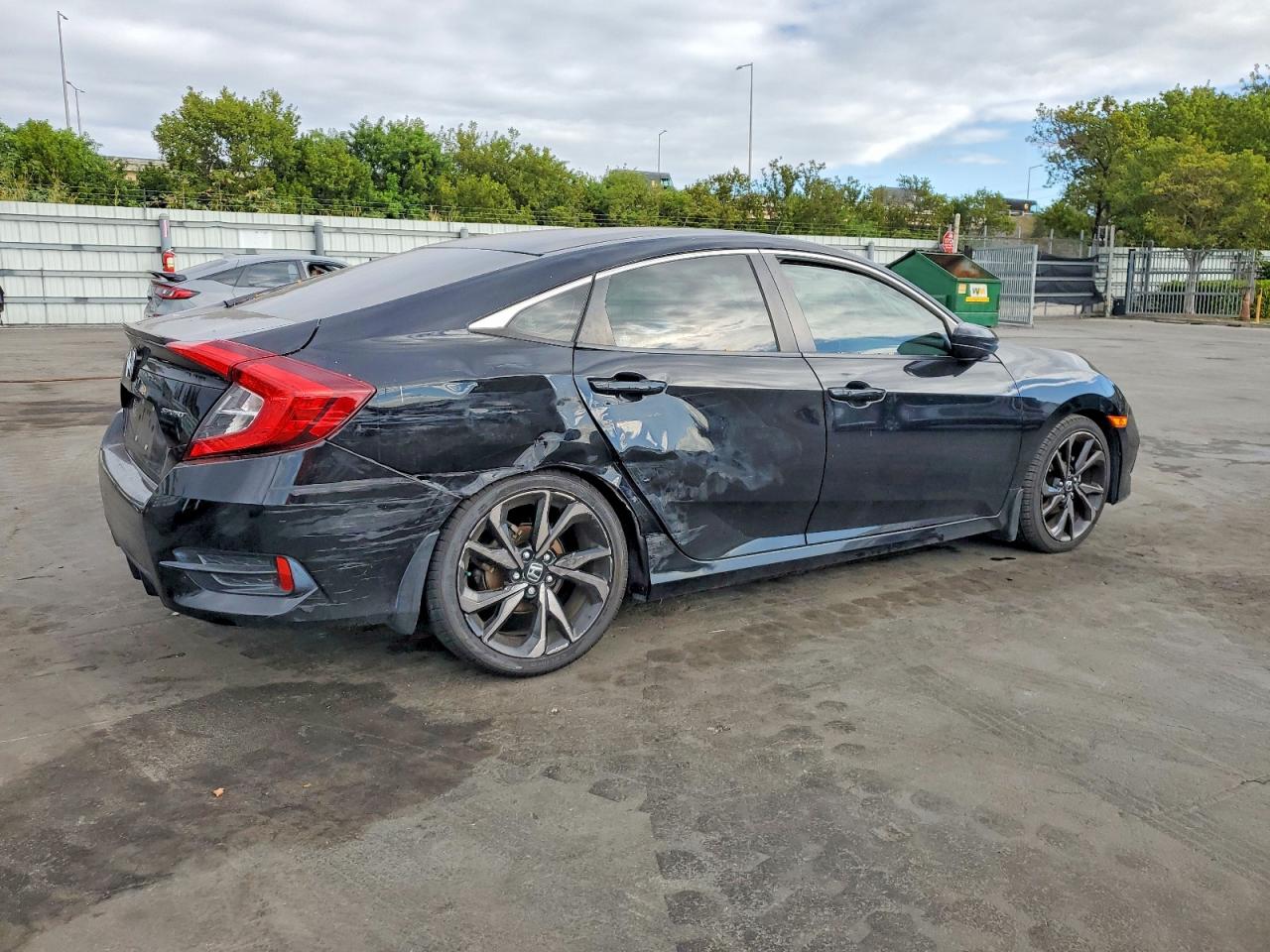 2020 HONDA CIVIC SPORT photo 3