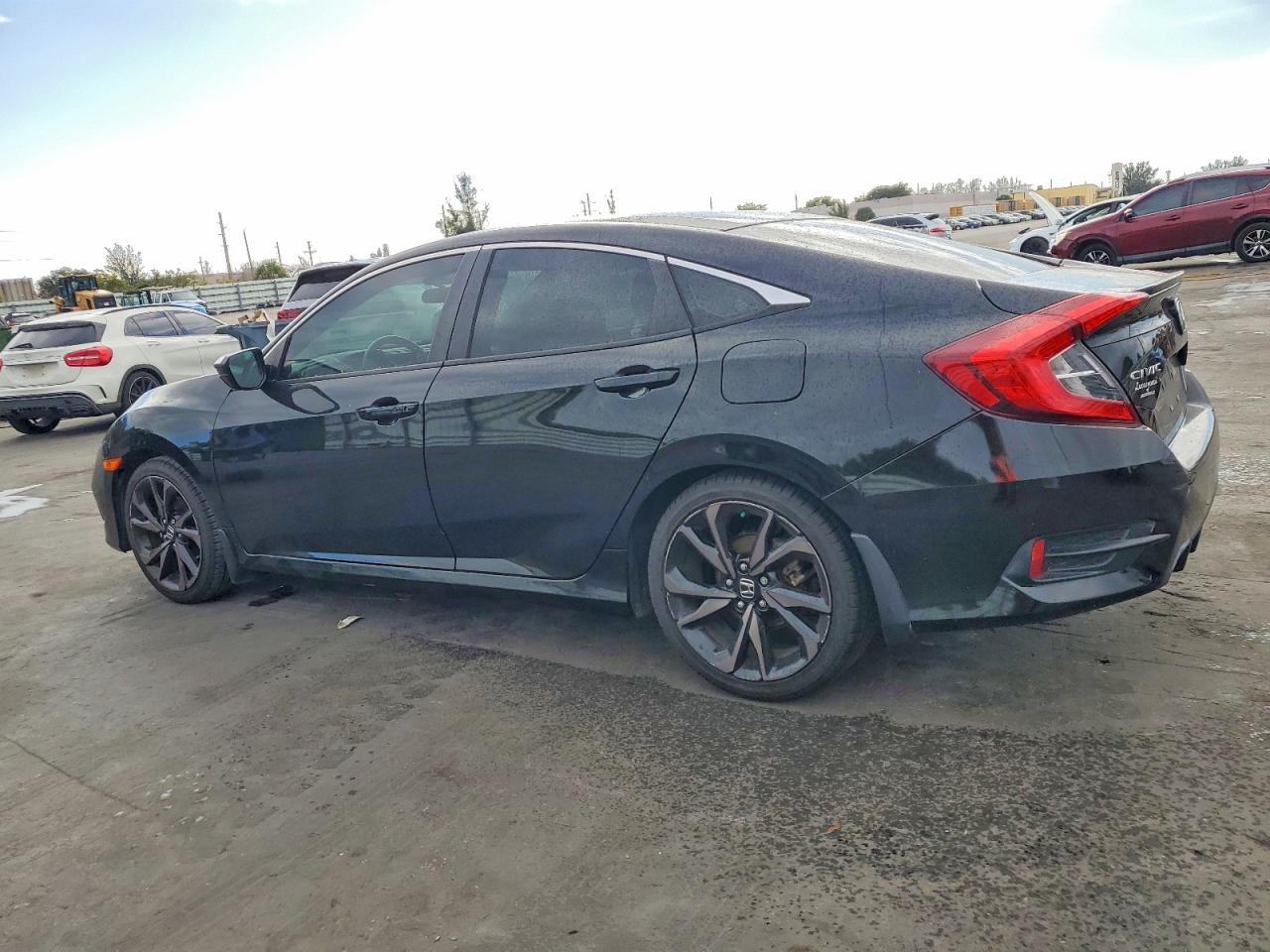 2020 HONDA CIVIC SPORT photo 2
