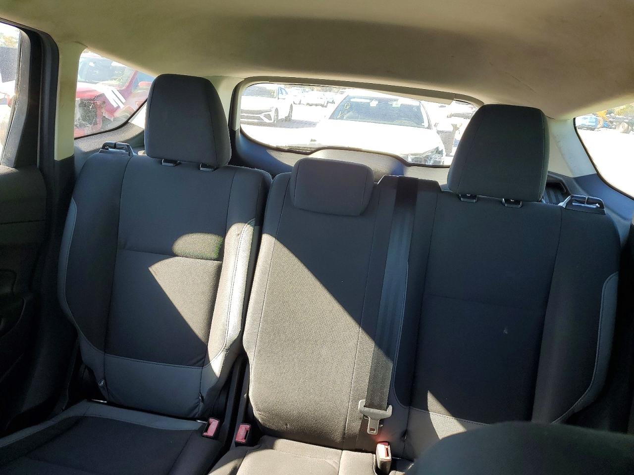 2015 FORD ESCAPE S photo 10