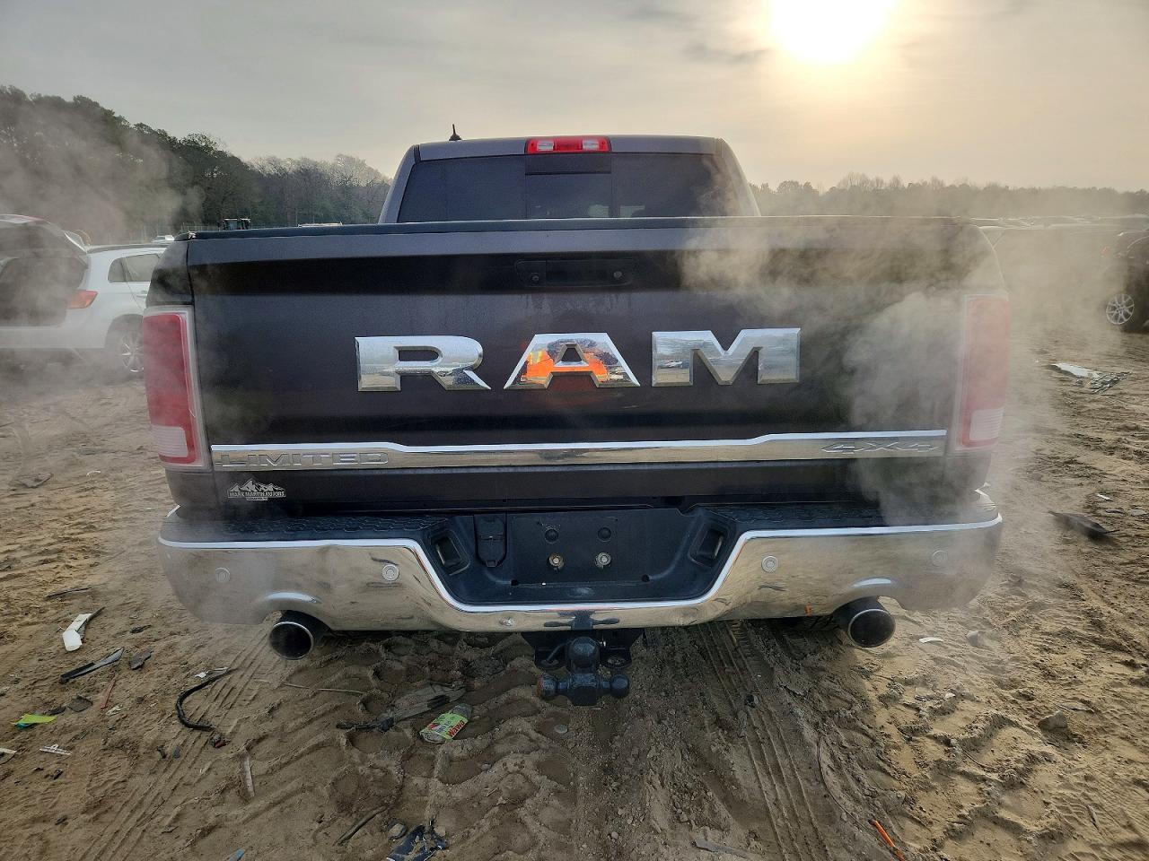 2016 RAM 1500 LONGHORN photo 6