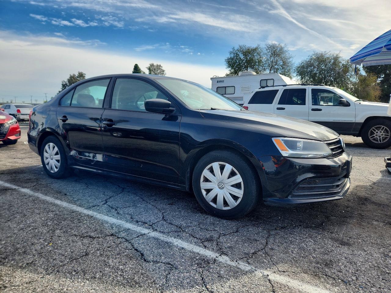 2015 VOLKSWAGEN JETTA BASE photo 4