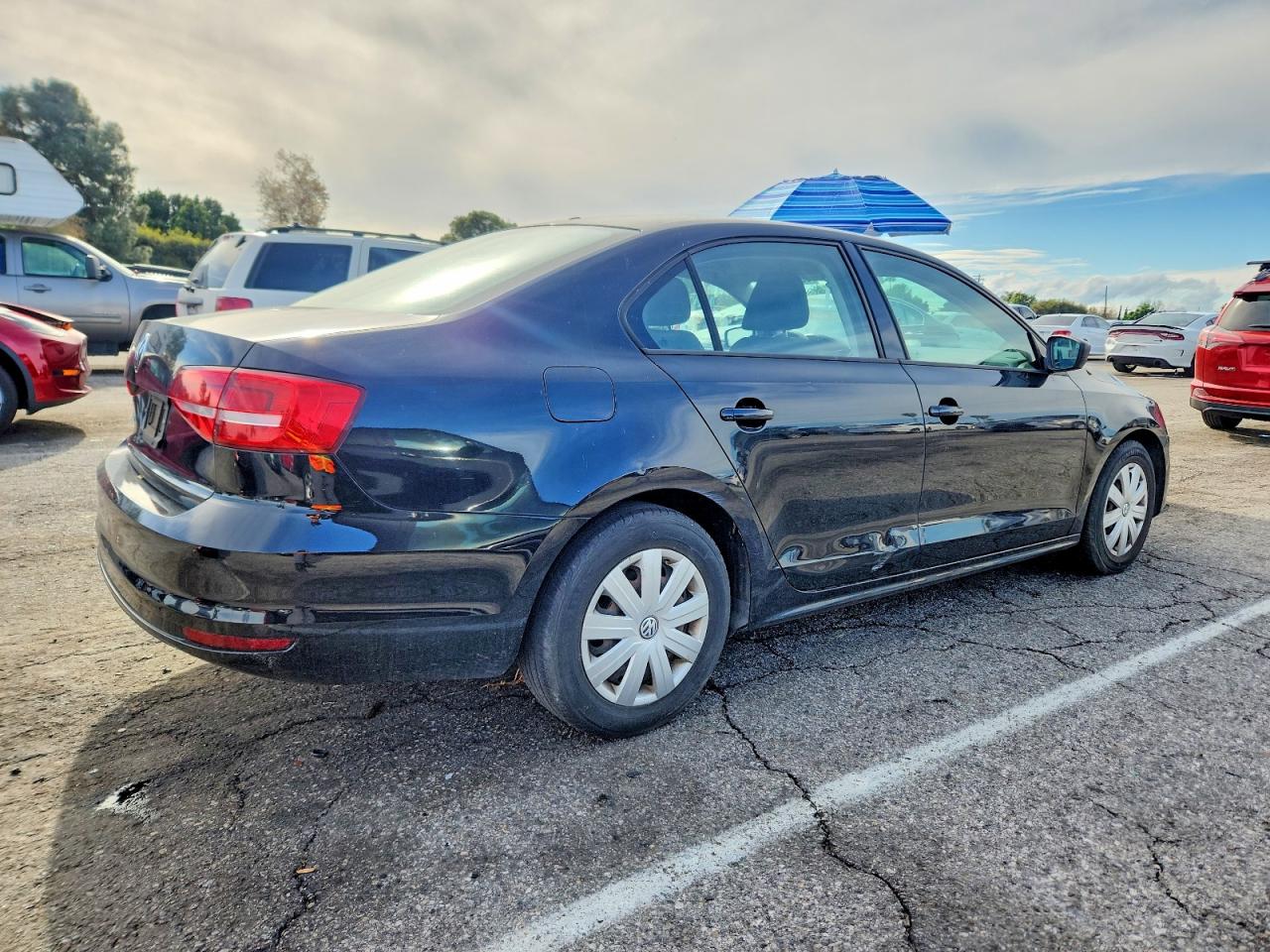2015 VOLKSWAGEN JETTA BASE photo 3