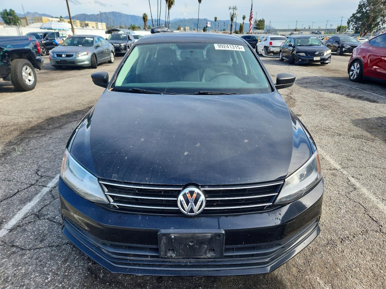 2015 VOLKSWAGEN JETTA BASE photo 5