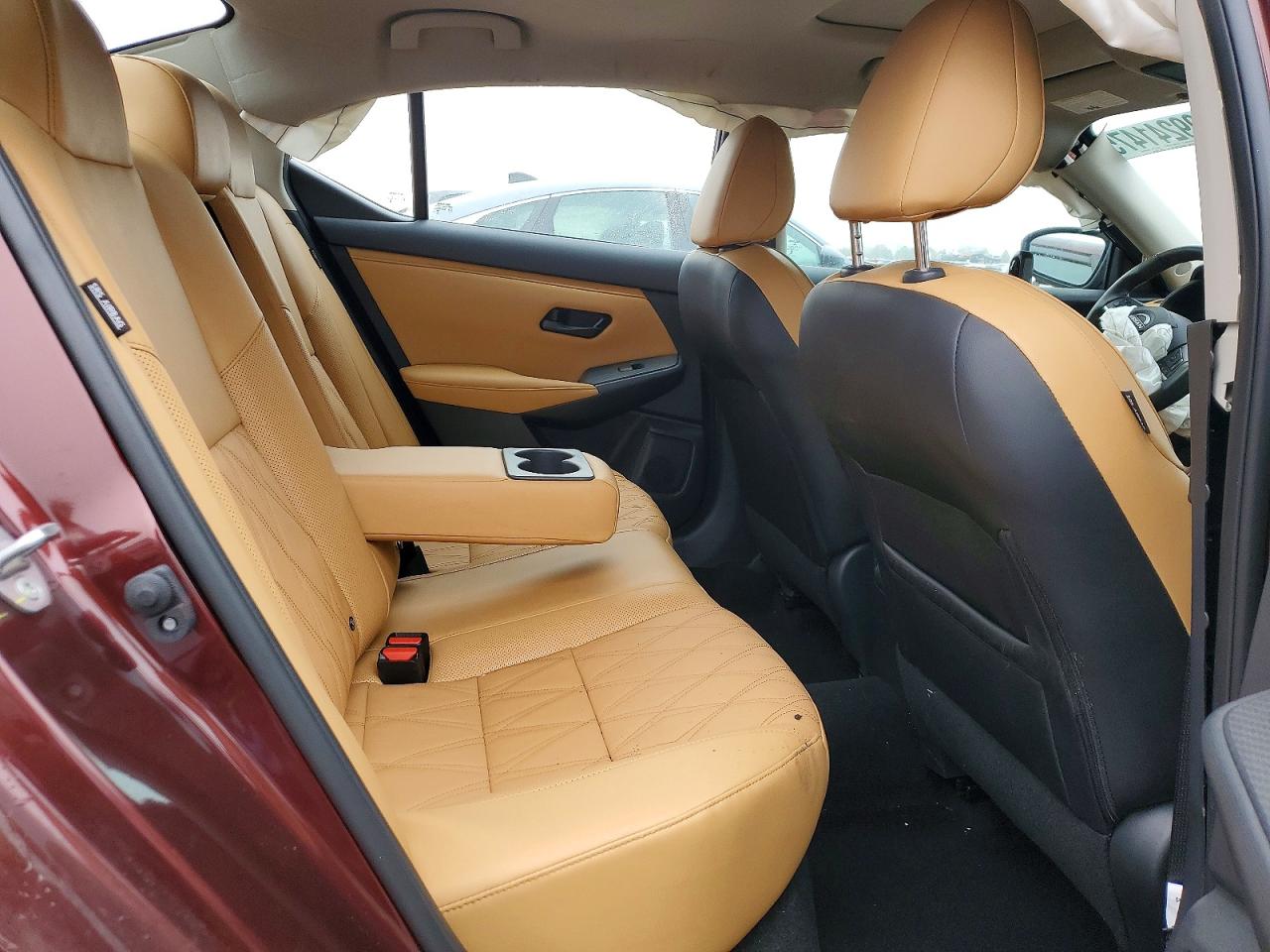 2025 NISSAN SENTRA SV photo 10