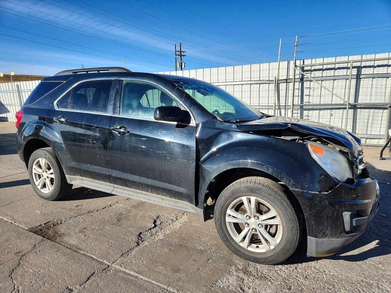 2015 CHEVROLET EQUINOX LT photo 4