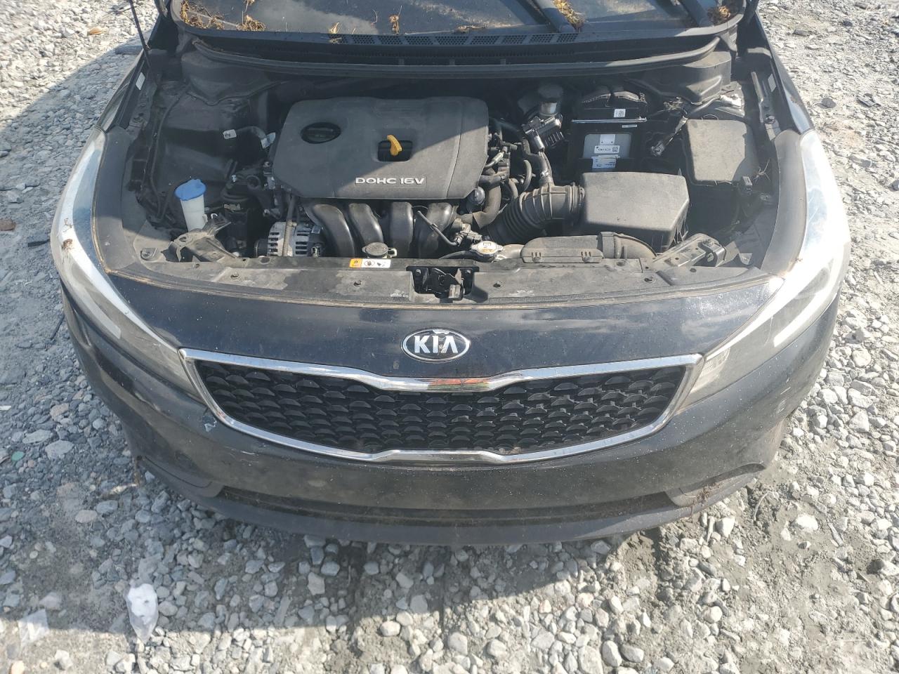2017 KIA FORTE LX photo 11