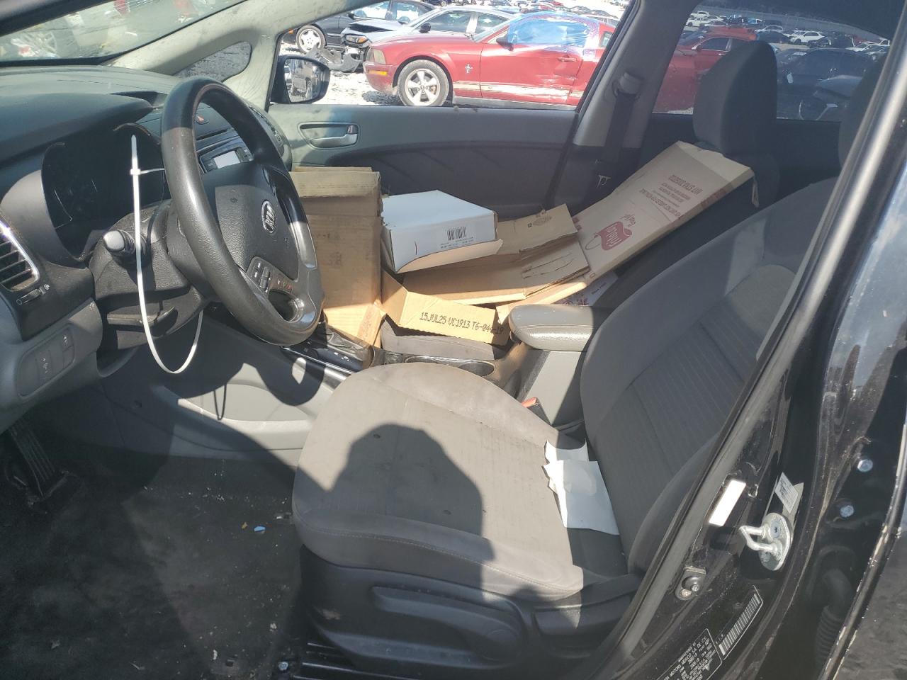2017 KIA FORTE LX photo 7