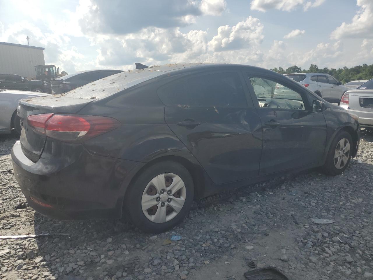 2017 KIA FORTE LX photo 3