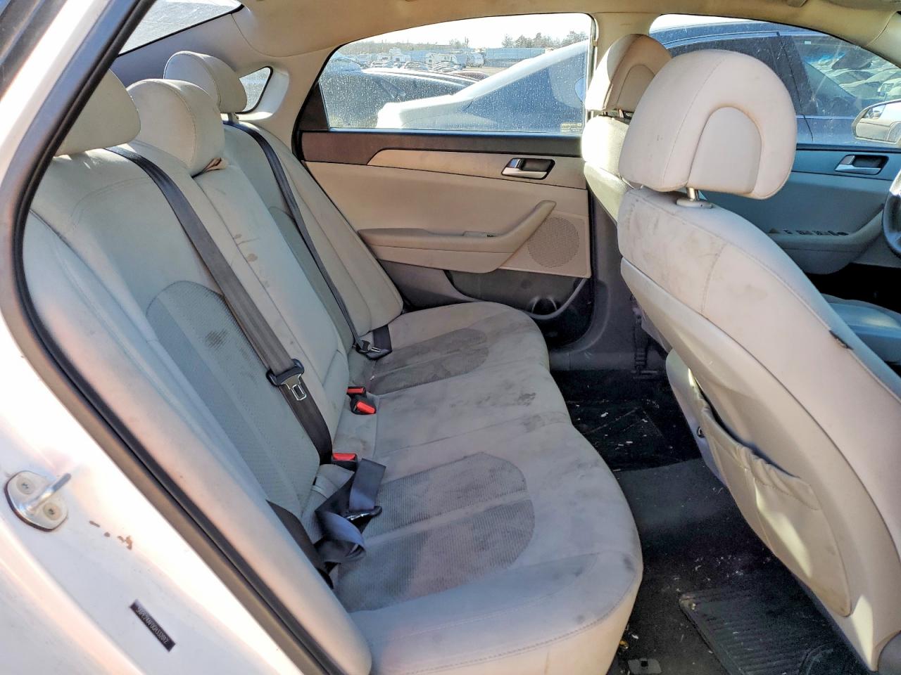 2016 HYUNDAI SONATA SE photo 19
