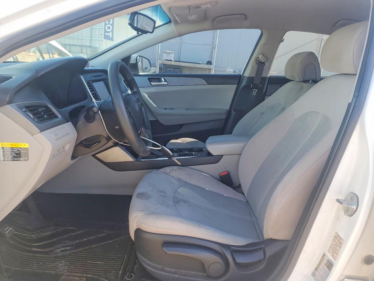 2016 HYUNDAI SONATA SE photo 13