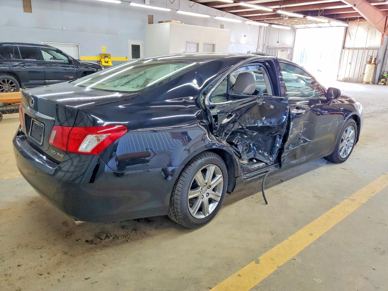 2009 LEXUS ES 350 photo 3