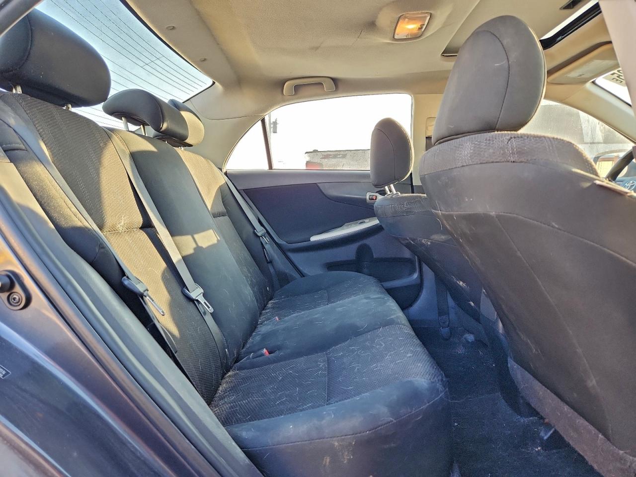 2011 TOYOTA COROLLA BASE photo 10