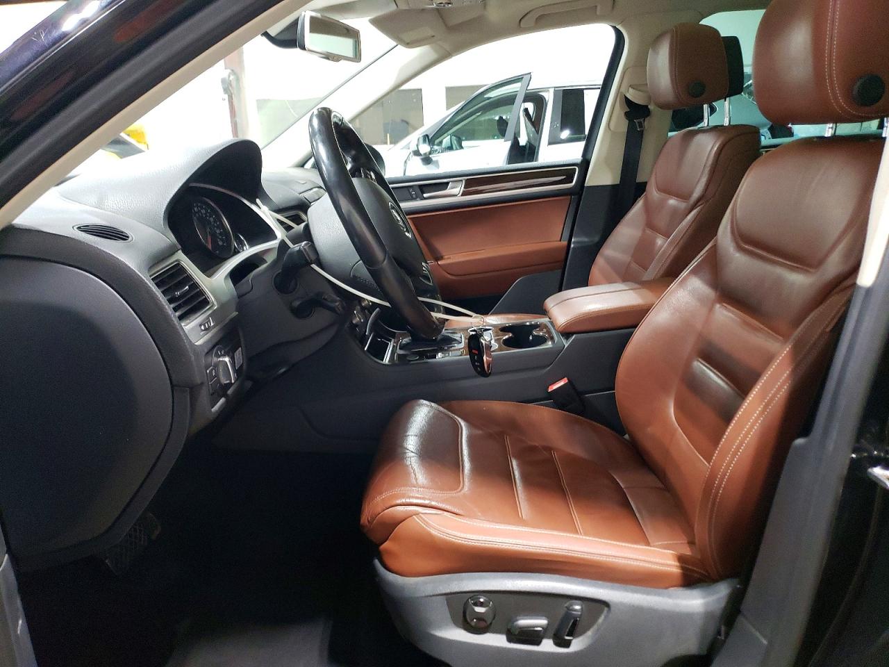 2015 VOLKSWAGEN TOUAREG V6 TDI photo 7