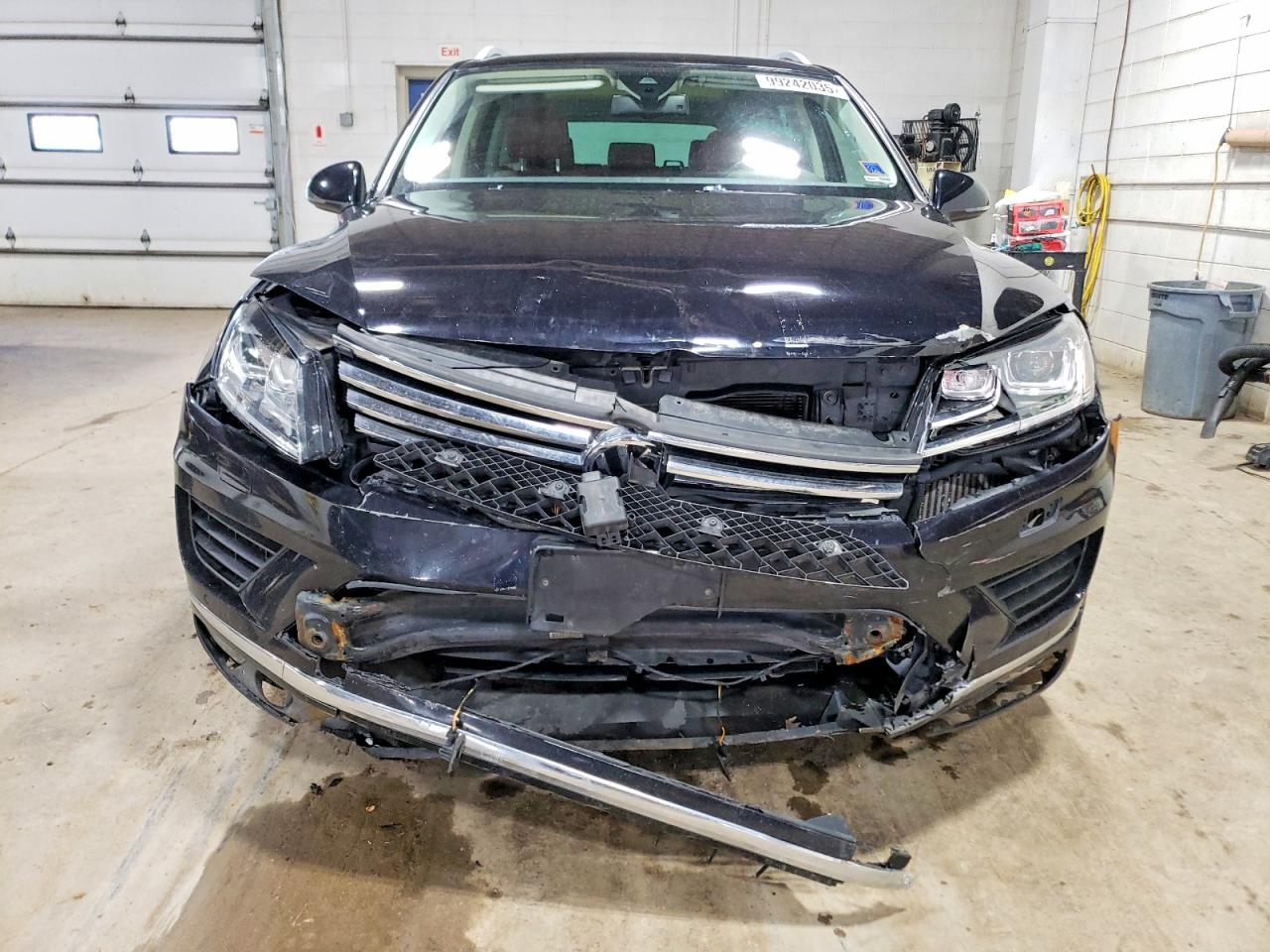 2015 VOLKSWAGEN TOUAREG V6 TDI photo 5