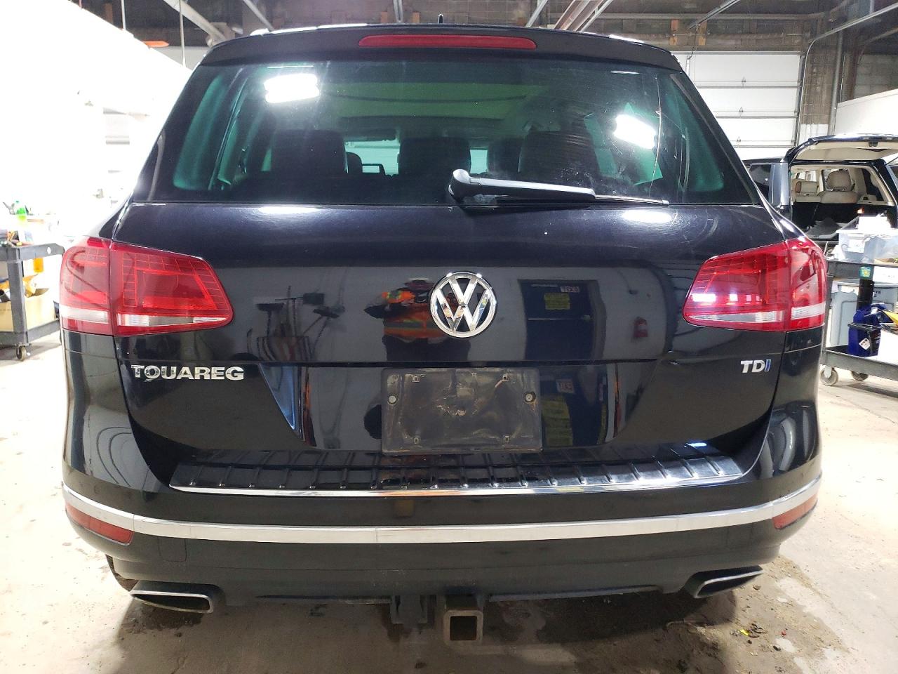 2015 VOLKSWAGEN TOUAREG V6 TDI photo 6