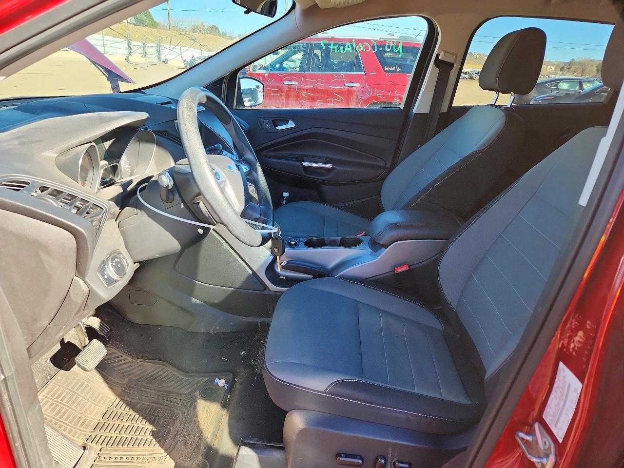 2016 FORD ESCAPE SE photo 7
