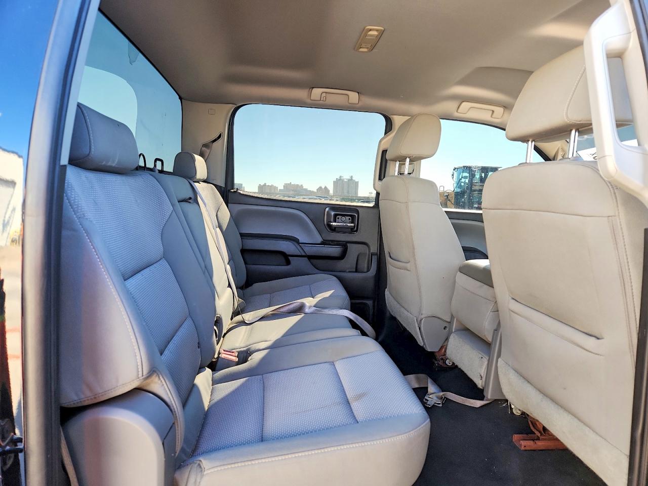 2016 CHEVROLET SILVERADO K2500 HEAVY DUTY photo 10