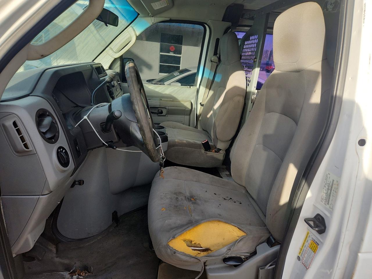 2013 FORD E250 DELIVERY VAN photo 7