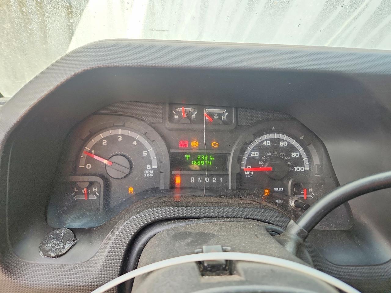 2013 FORD E250 DELIVERY VAN photo 9
