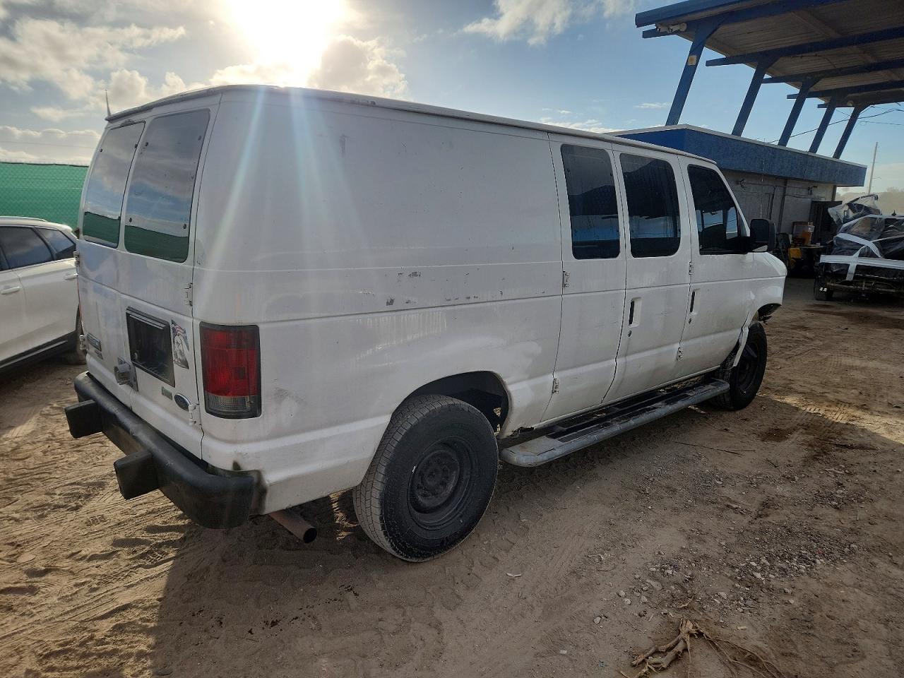 2013 FORD E250 DELIVERY VAN photo 3