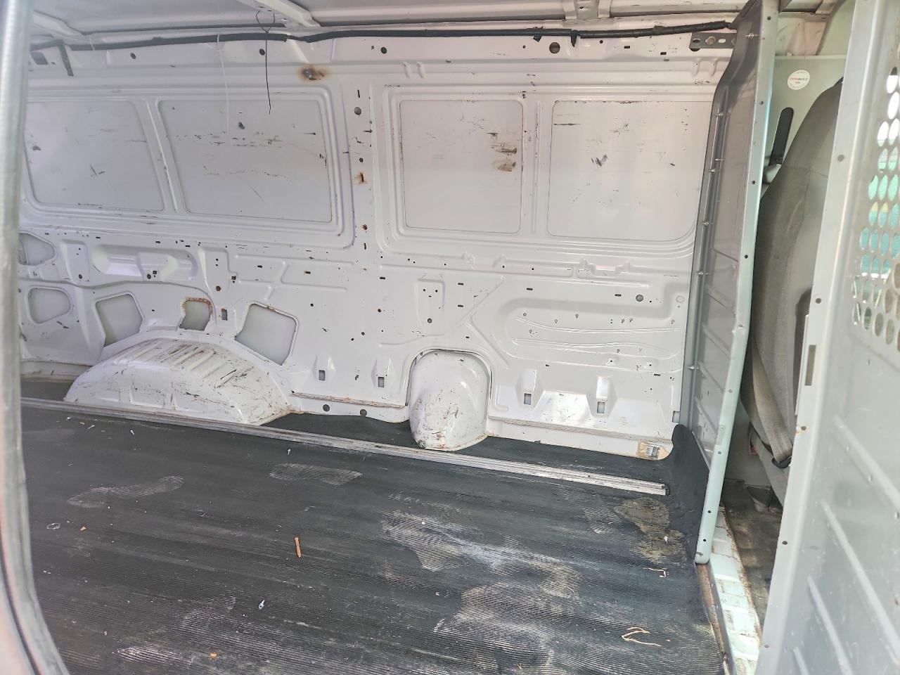 2013 FORD E250 DELIVERY VAN photo 11