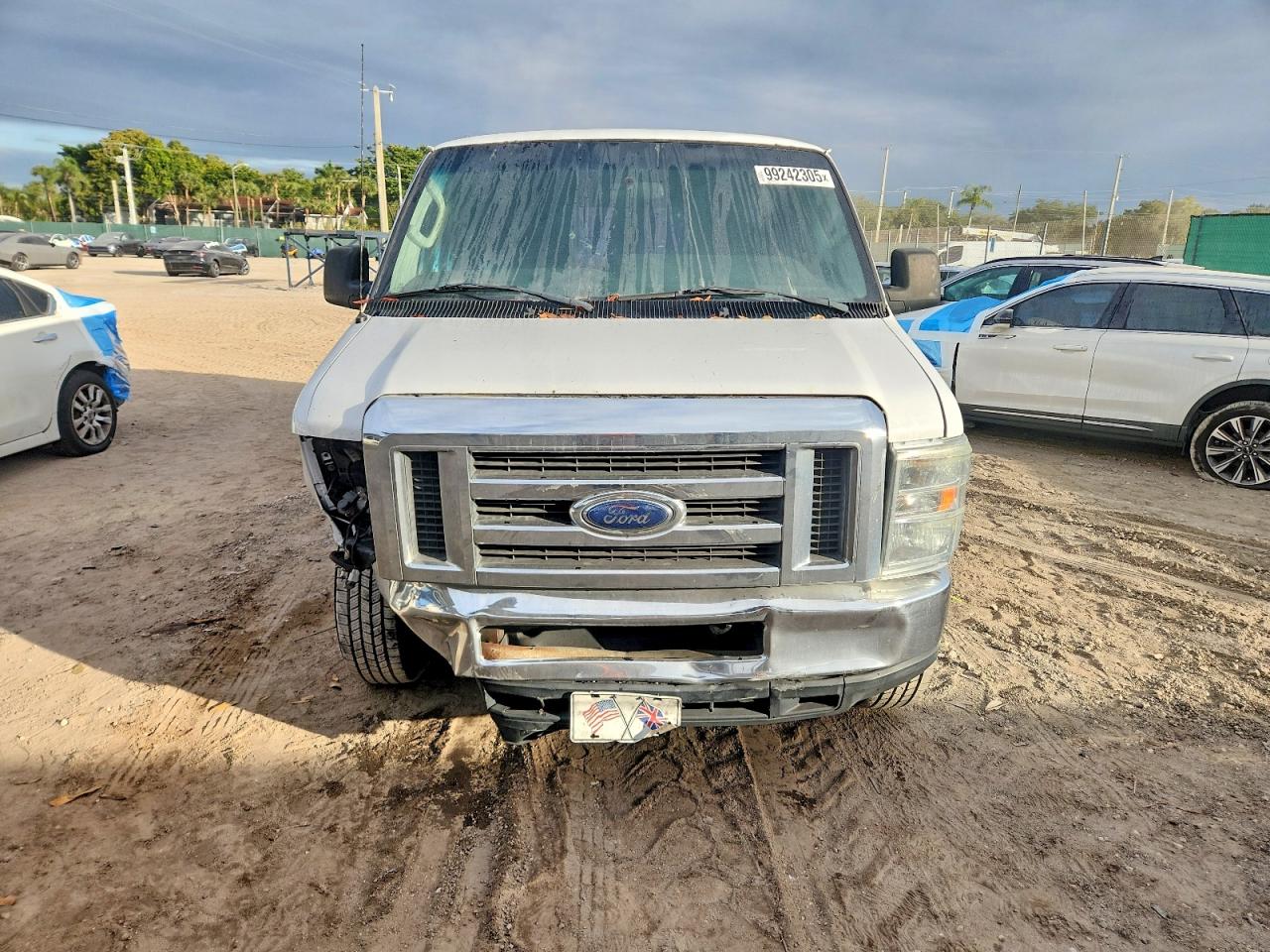 2013 FORD E250 DELIVERY VAN photo 5