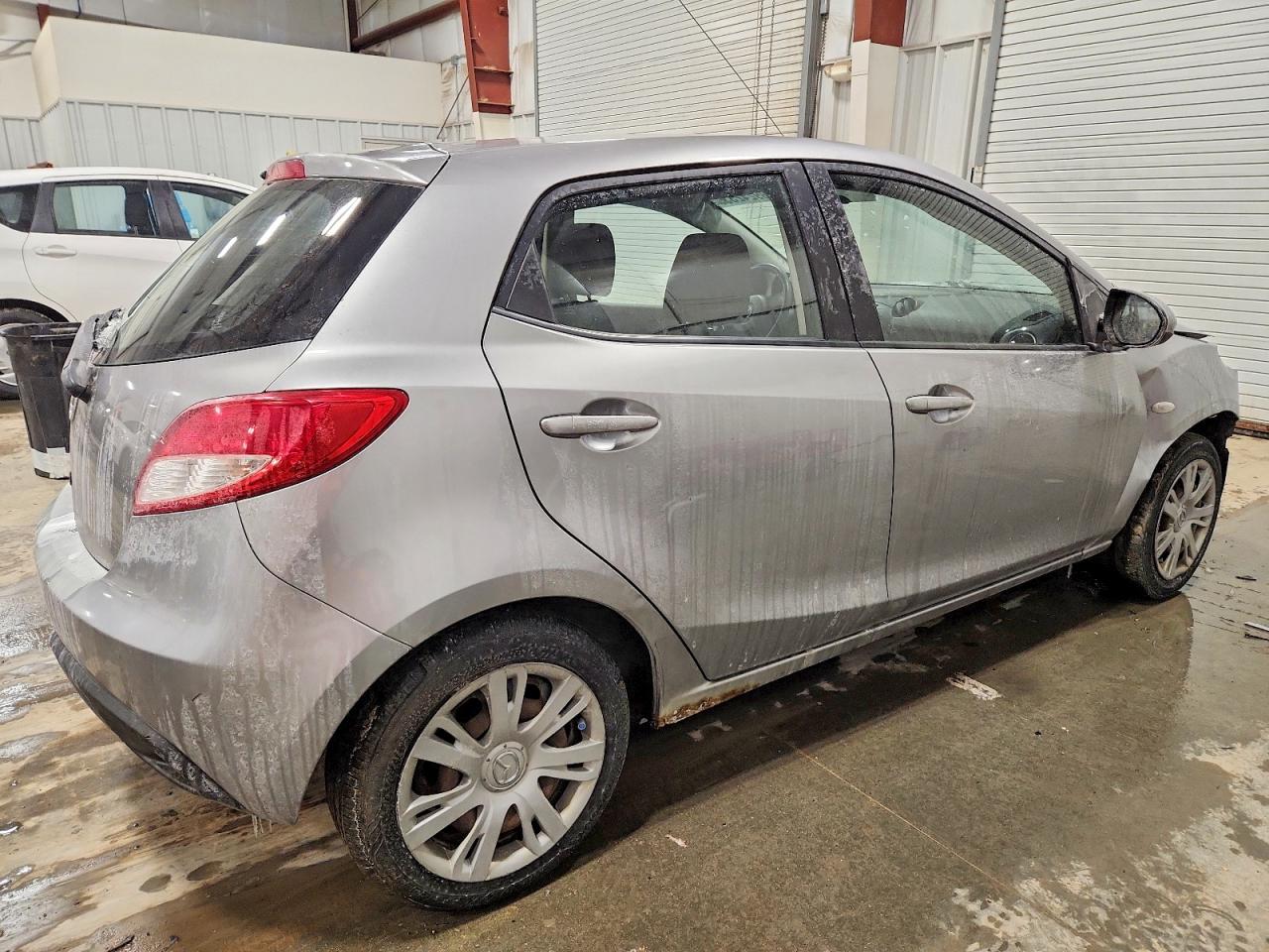 2012 MAZDA MAZDA2 photo 3
