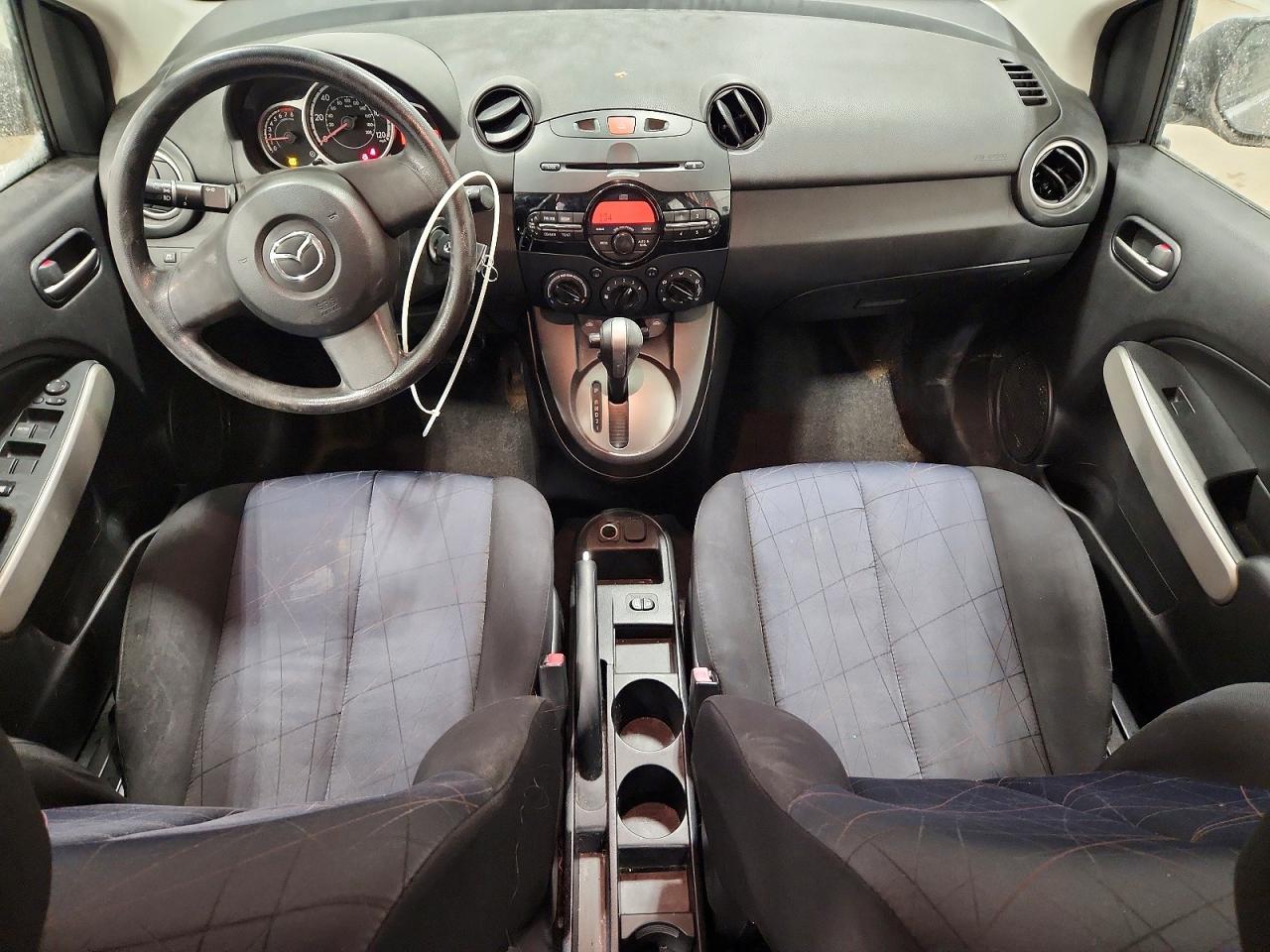 2012 MAZDA MAZDA2 photo 8