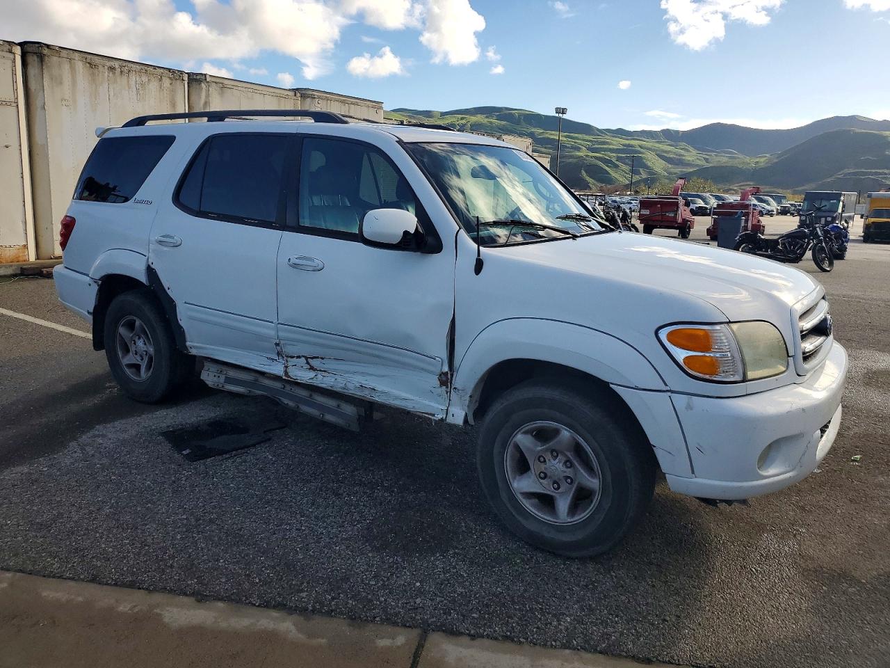 2004 TOYOTA SEQUOIA LIMITED photo 4