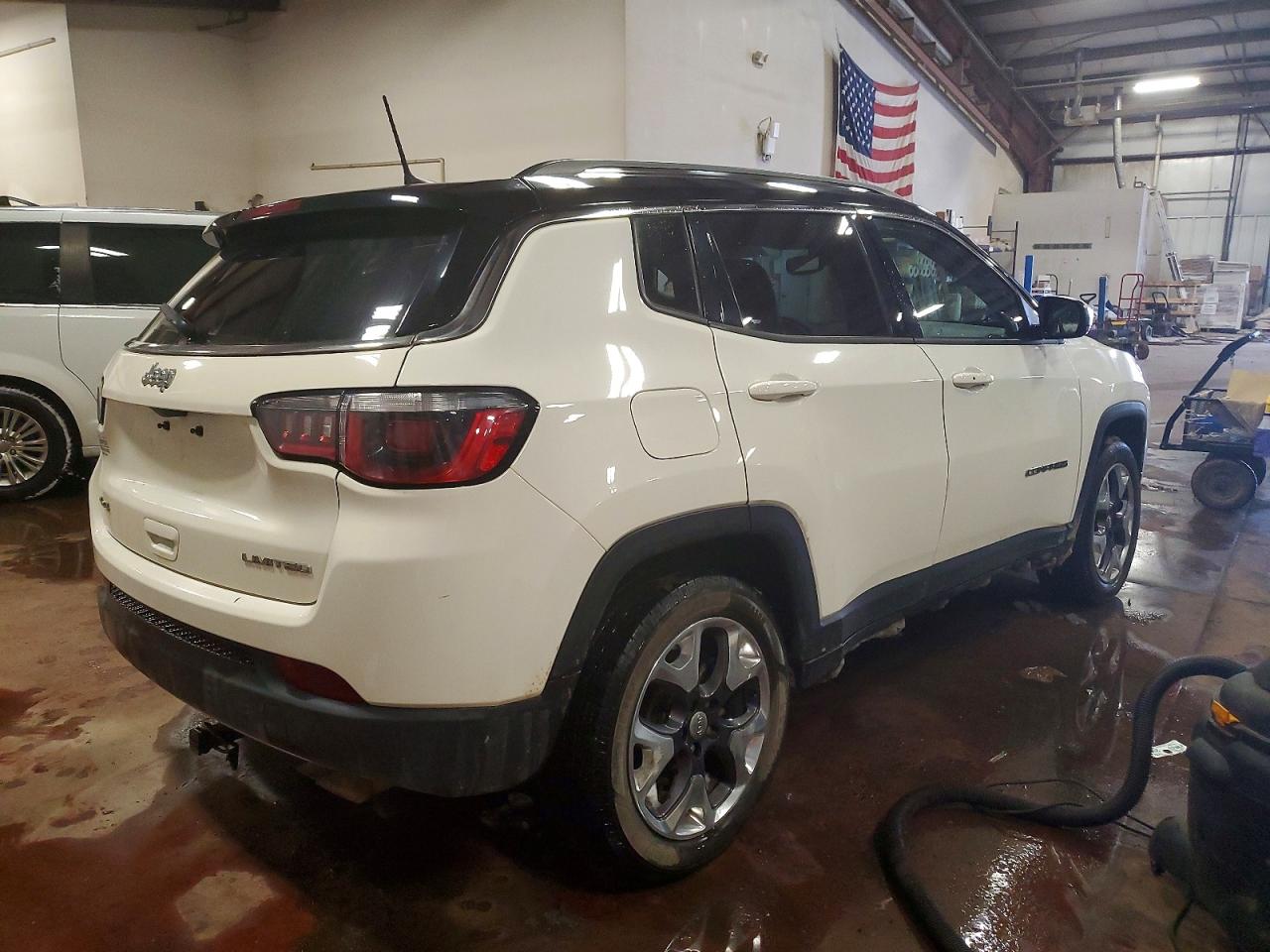 2019 JEEP COMPASS LIMITED photo 3