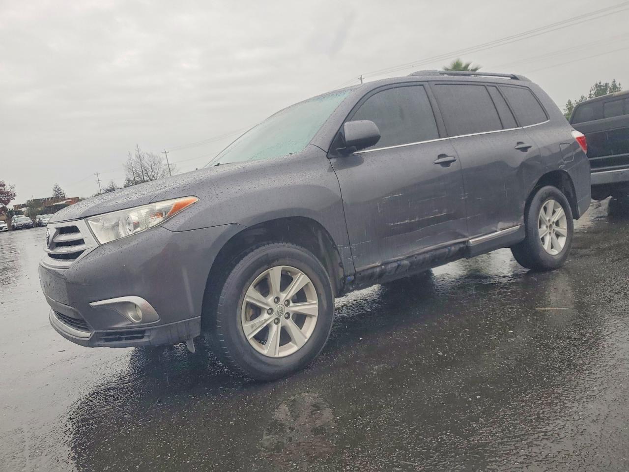 2012 TOYOTA HIGHLANDER