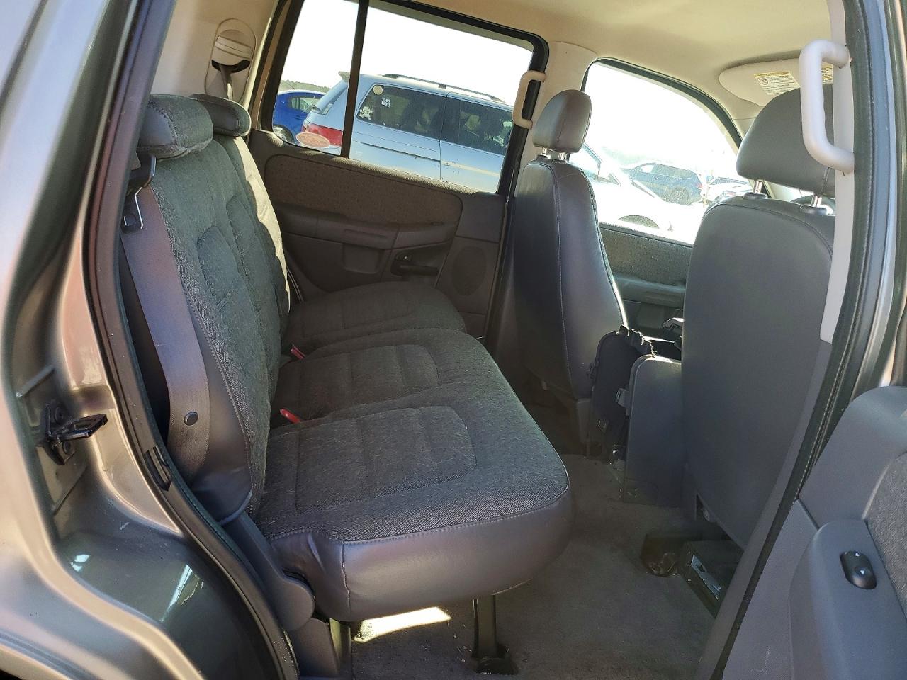 2002 FORD EXPLORER XLS photo 10