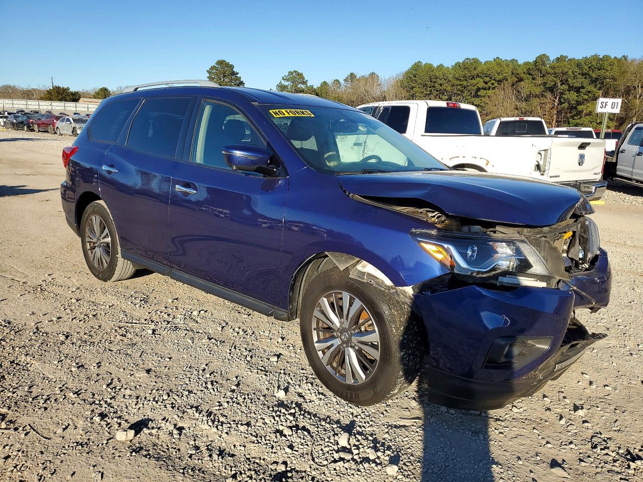 2020 NISSAN PATHFINDER SL photo 4