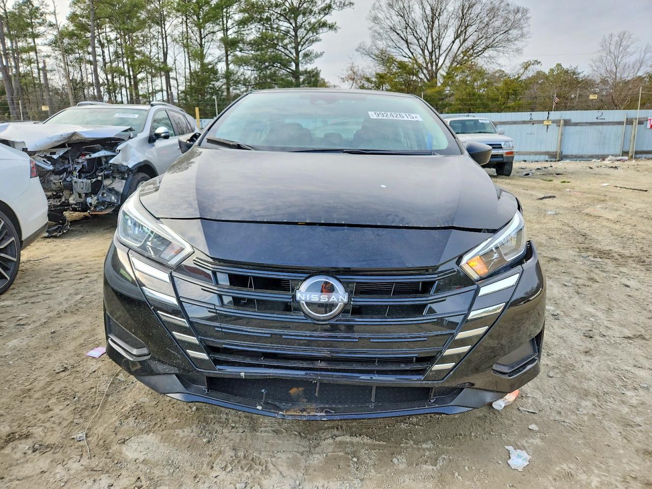 2024 NISSAN VERSA S photo 5