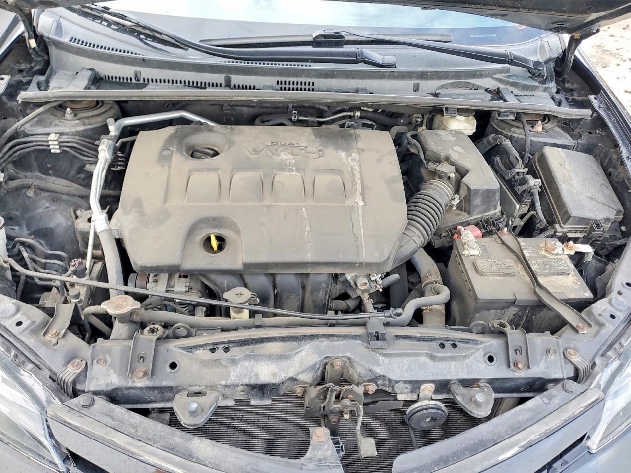 2018 TOYOTA COROLLA L photo 11