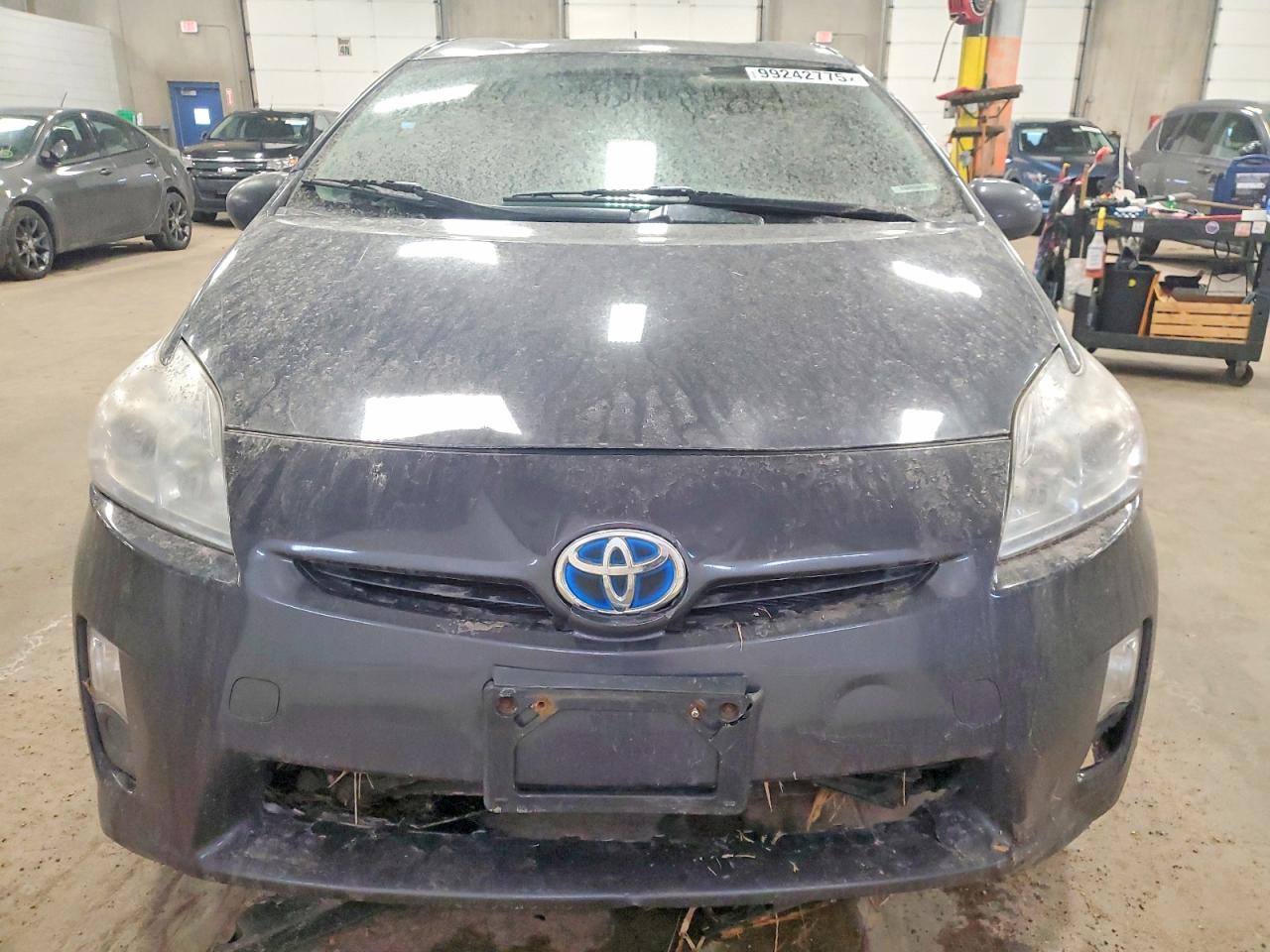 2011 TOYOTA PRIUS photo 5