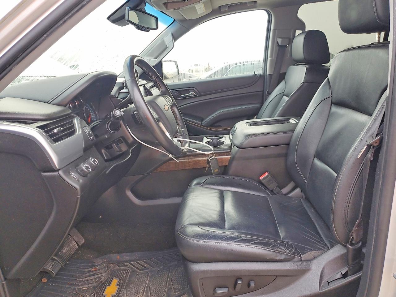 2018 CHEVROLET SUBURBAN K1500 LT photo 7