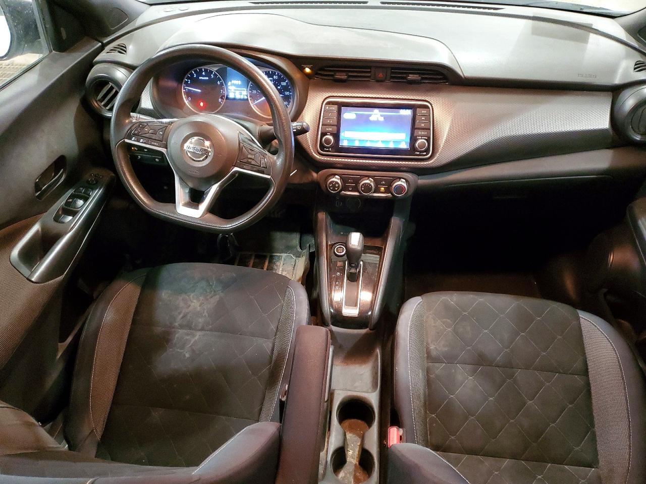 2020 NISSAN KICKS S photo 8