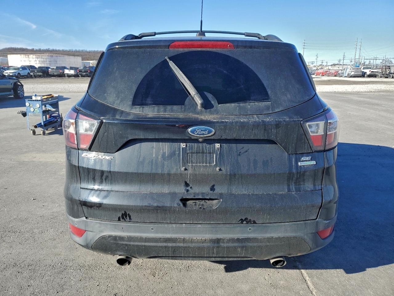 2017 FORD ESCAPE SE photo 6