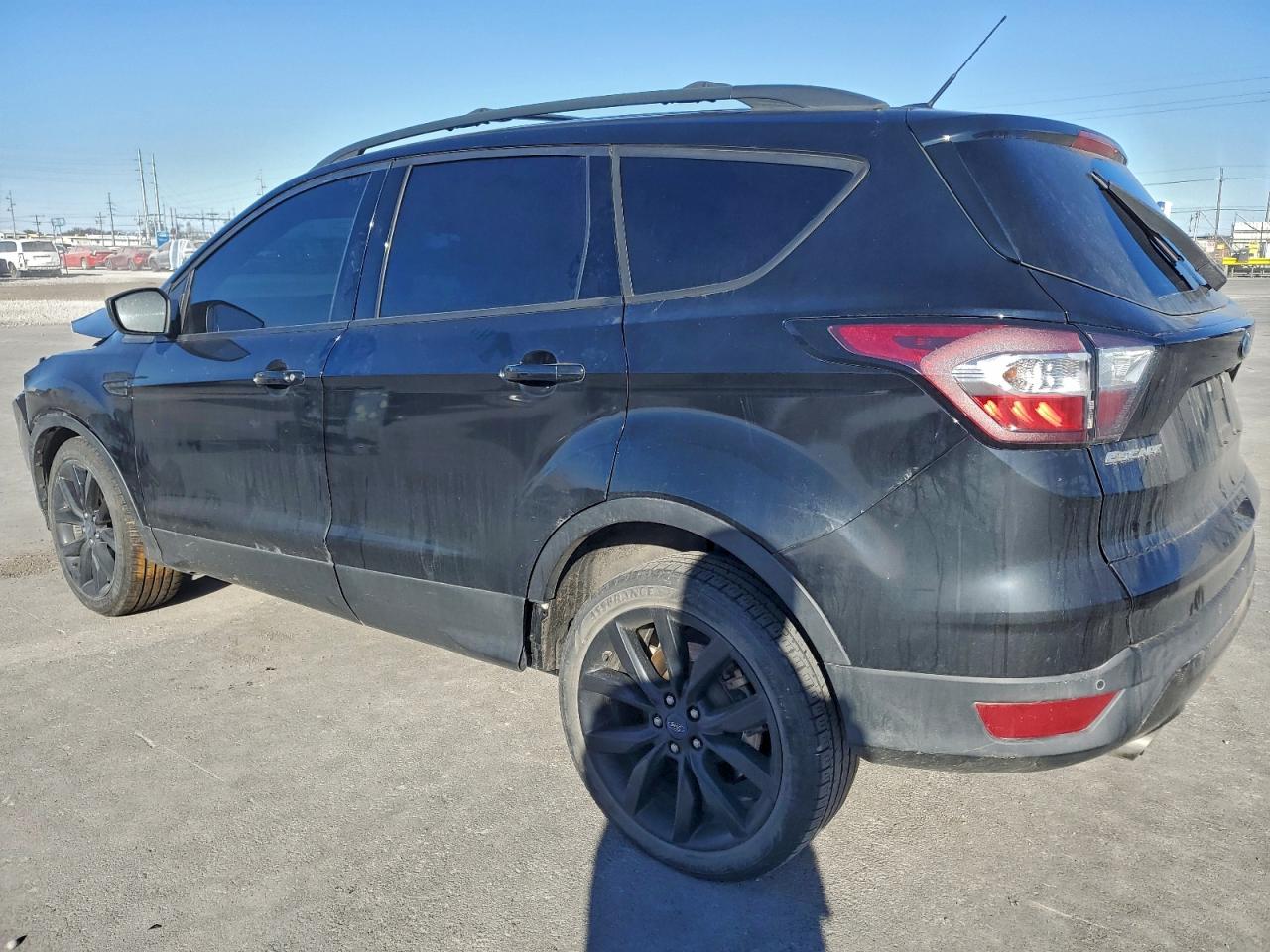 2017 FORD ESCAPE SE photo 2