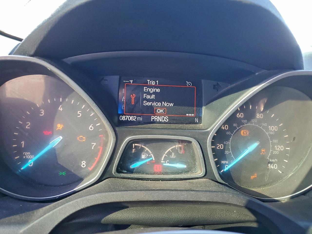 2017 FORD ESCAPE SE photo 9
