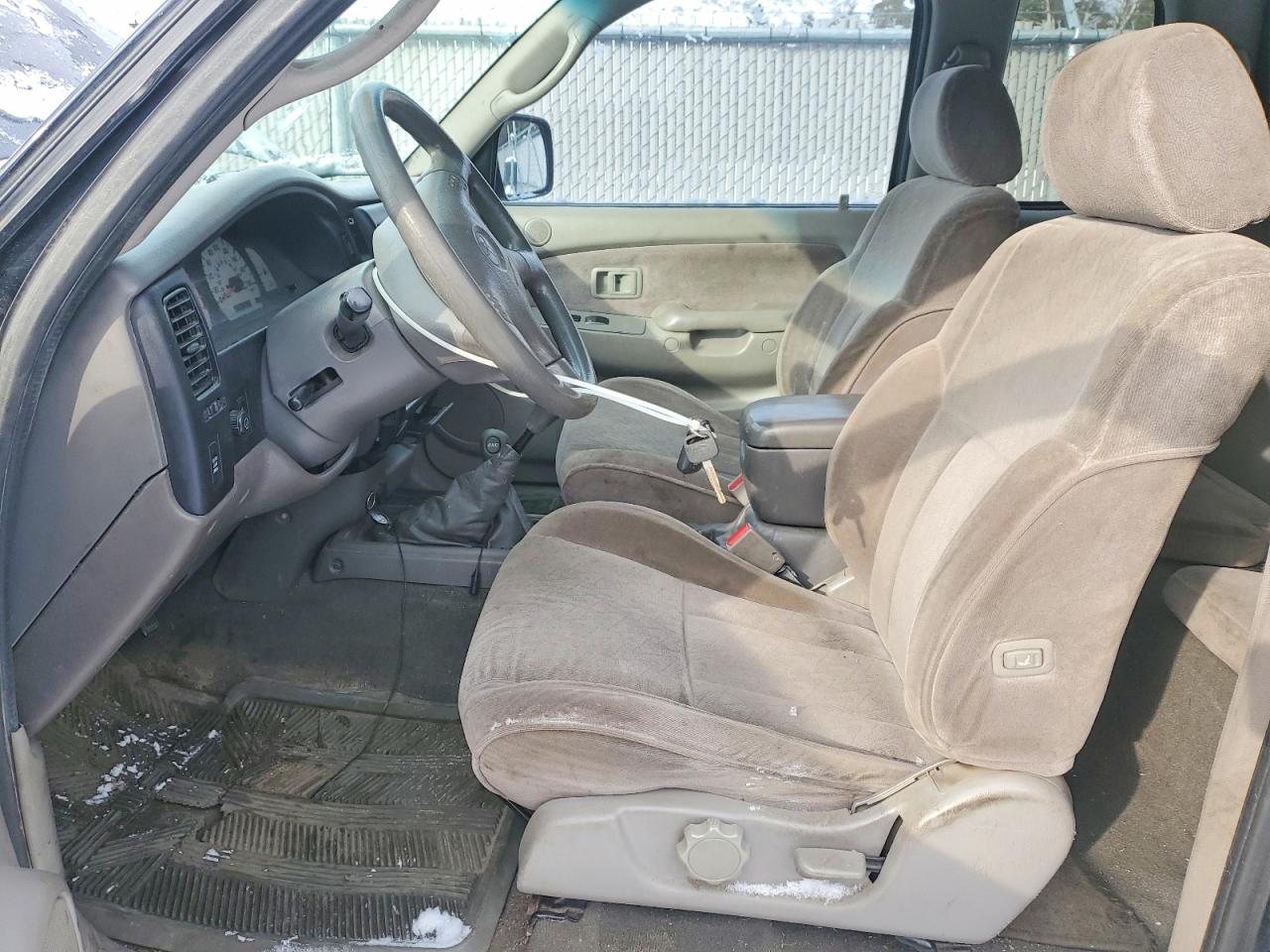 2003 TOYOTA TACOMA XTRACAB photo 7