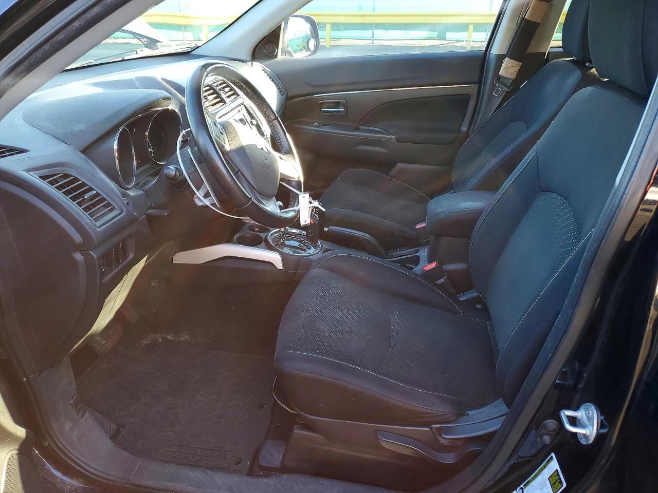 2014 MITSUBISHI OUTLANDER SPORT SE photo 7