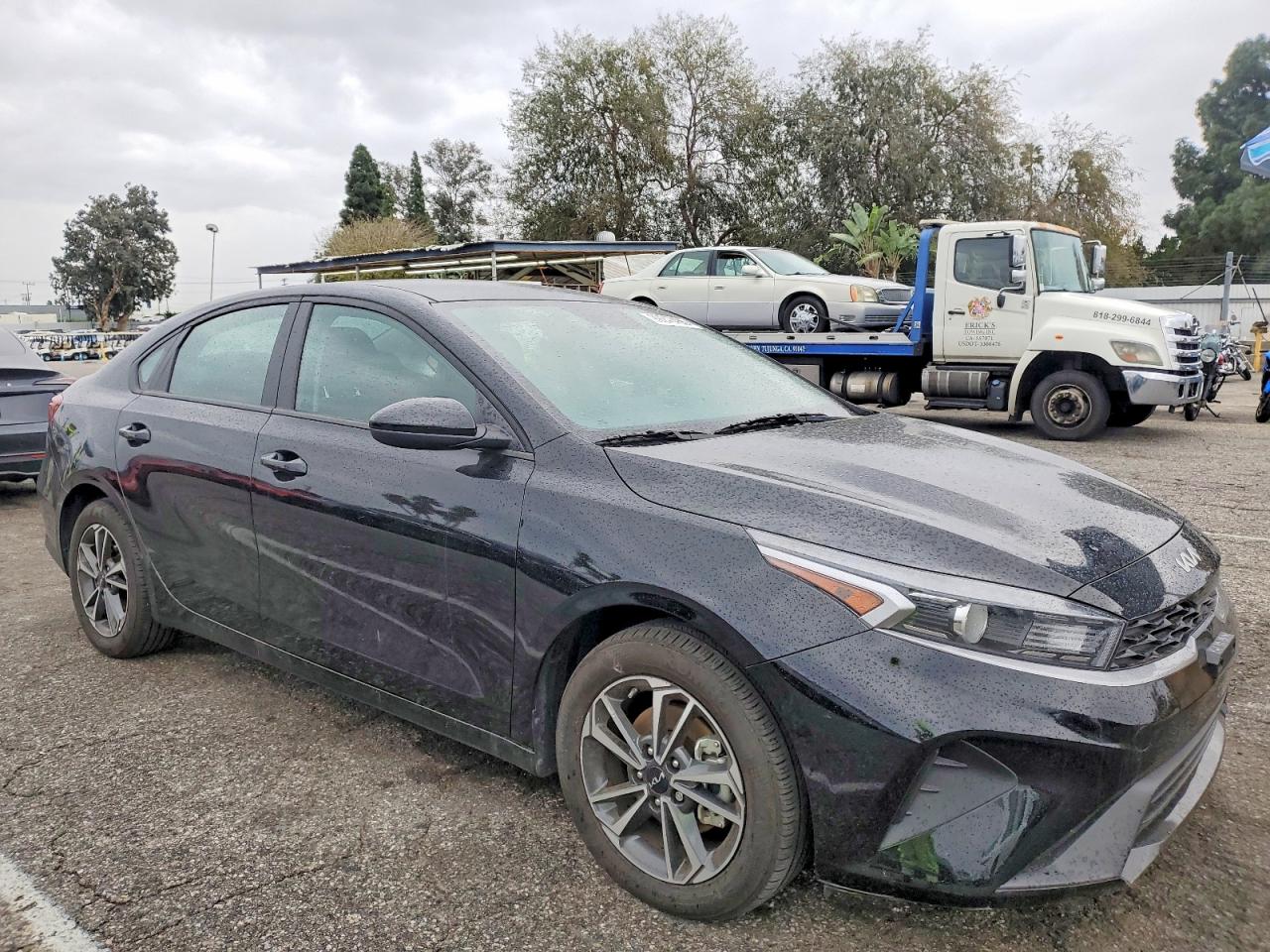 2024 KIA FORTE LX photo 4