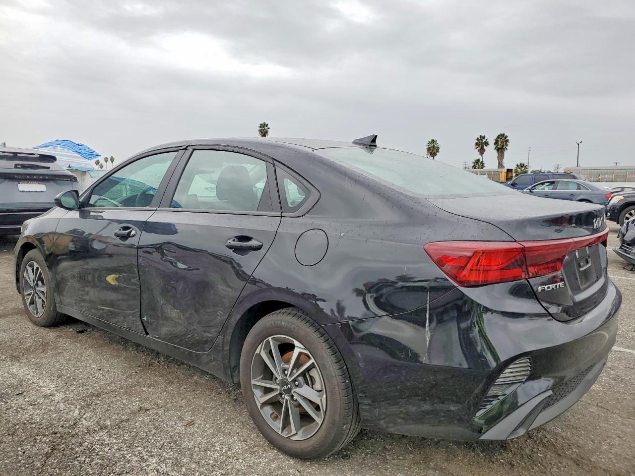 2024 KIA FORTE LX photo 2